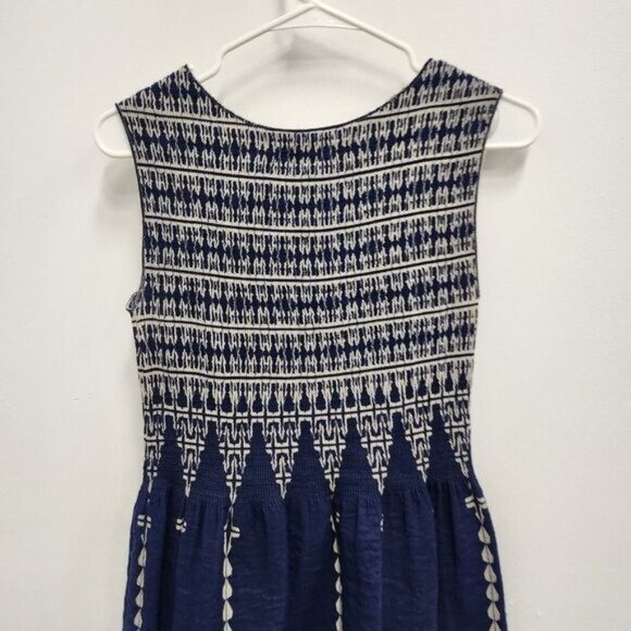 Max Studio Womens Fit & Flare Dress XS Navy Printed Smocked Sleeveless BOHO - Picture 8 of 8
